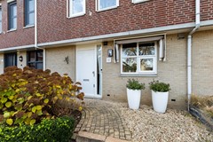 Bernhardstraat 1, Heinenoord-6.jpg